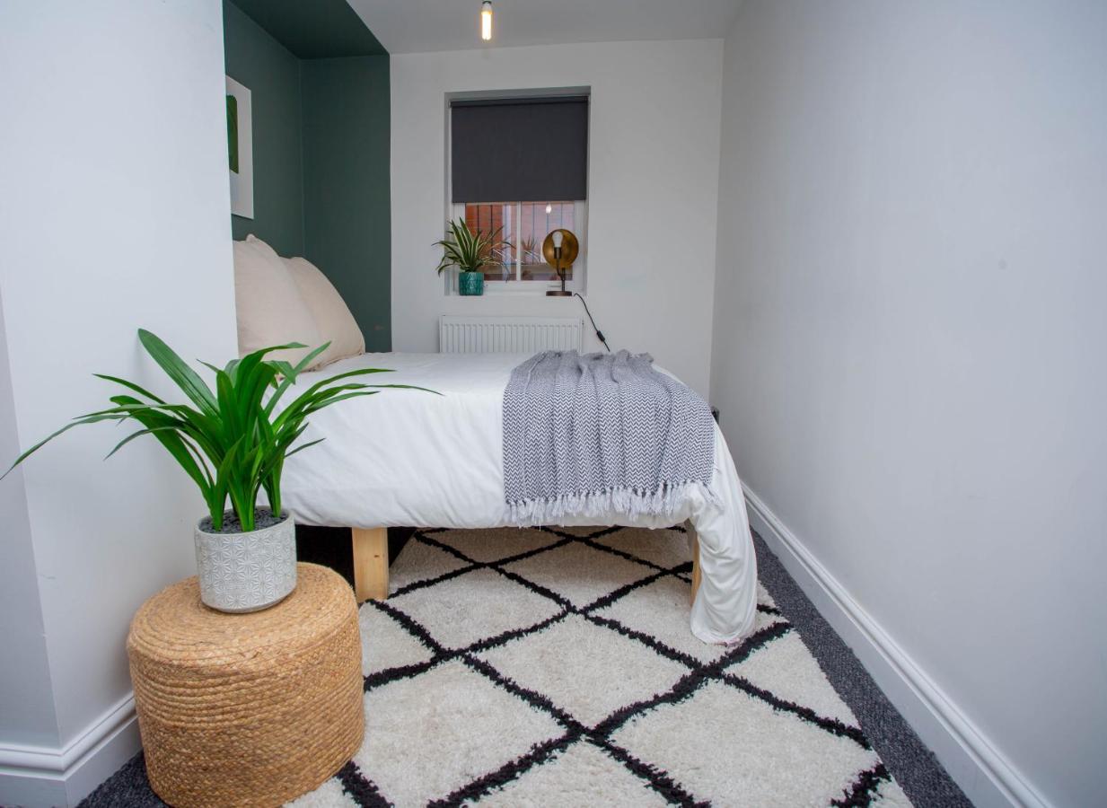 Nest Easy - Derngate Basement Leilighet Northampton Eksteriør bilde